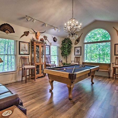 Eclectic Cabin With Hot Tub 1 Mi To Ober Gatlinburg Ngoại thất bức ảnh