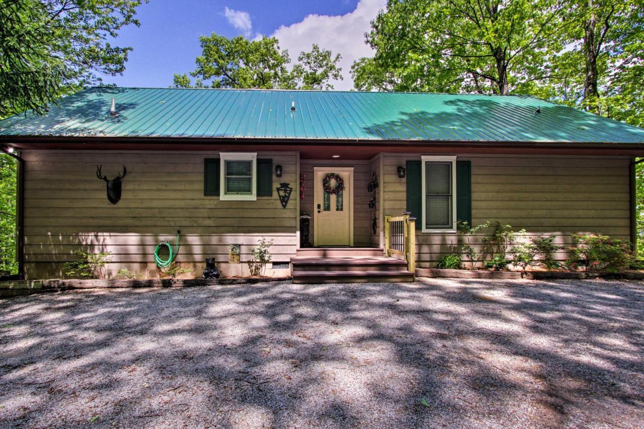 Eclectic Cabin With Hot Tub 1 Mi To Ober Gatlinburg Ngoại thất bức ảnh